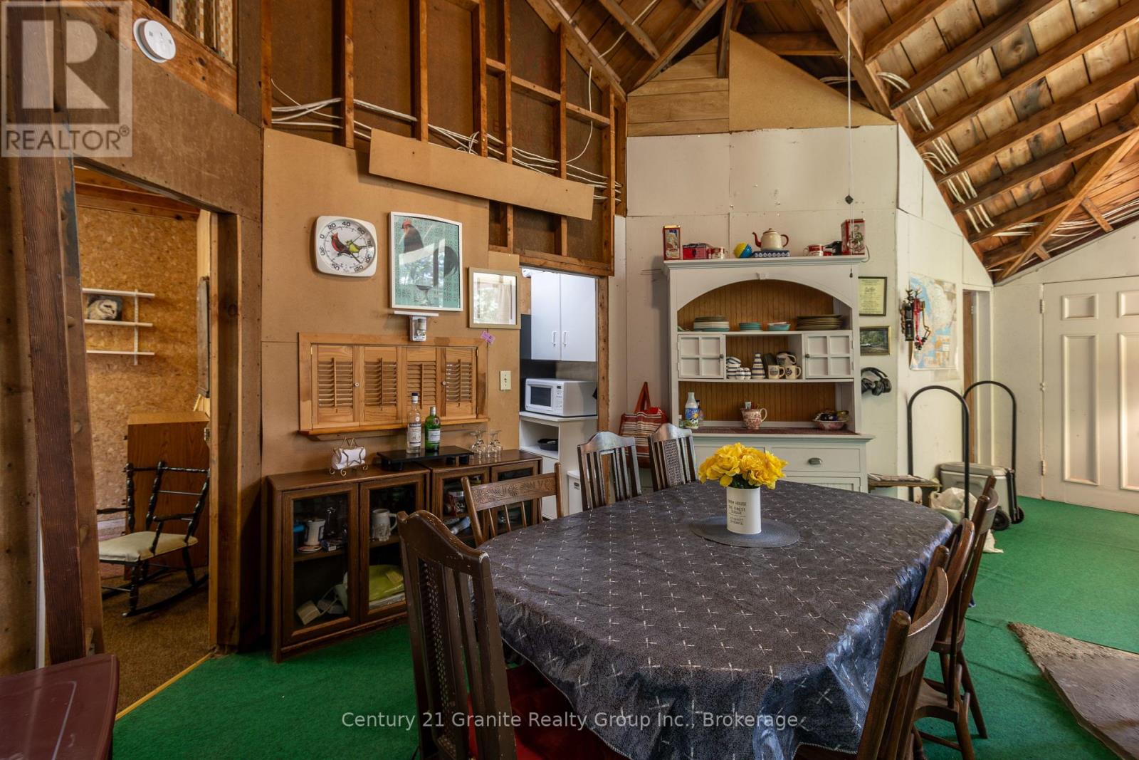 1145 Mink Road, Dysart Et Al, Ontario  K0M 1S0 - Photo 10 - X12181075