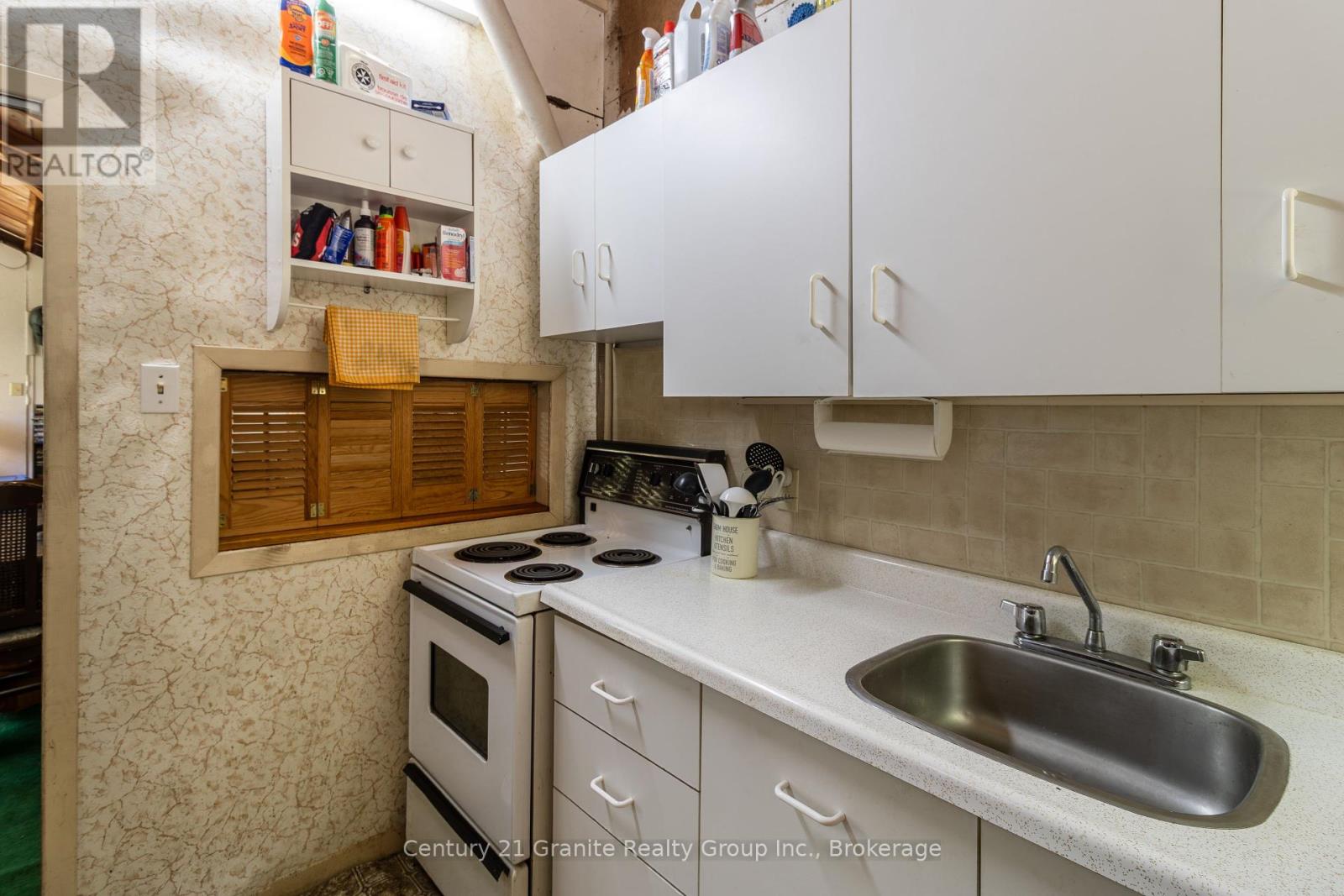 1145 Mink Road, Dysart Et Al, Ontario  K0M 1S0 - Photo 13 - X12181075