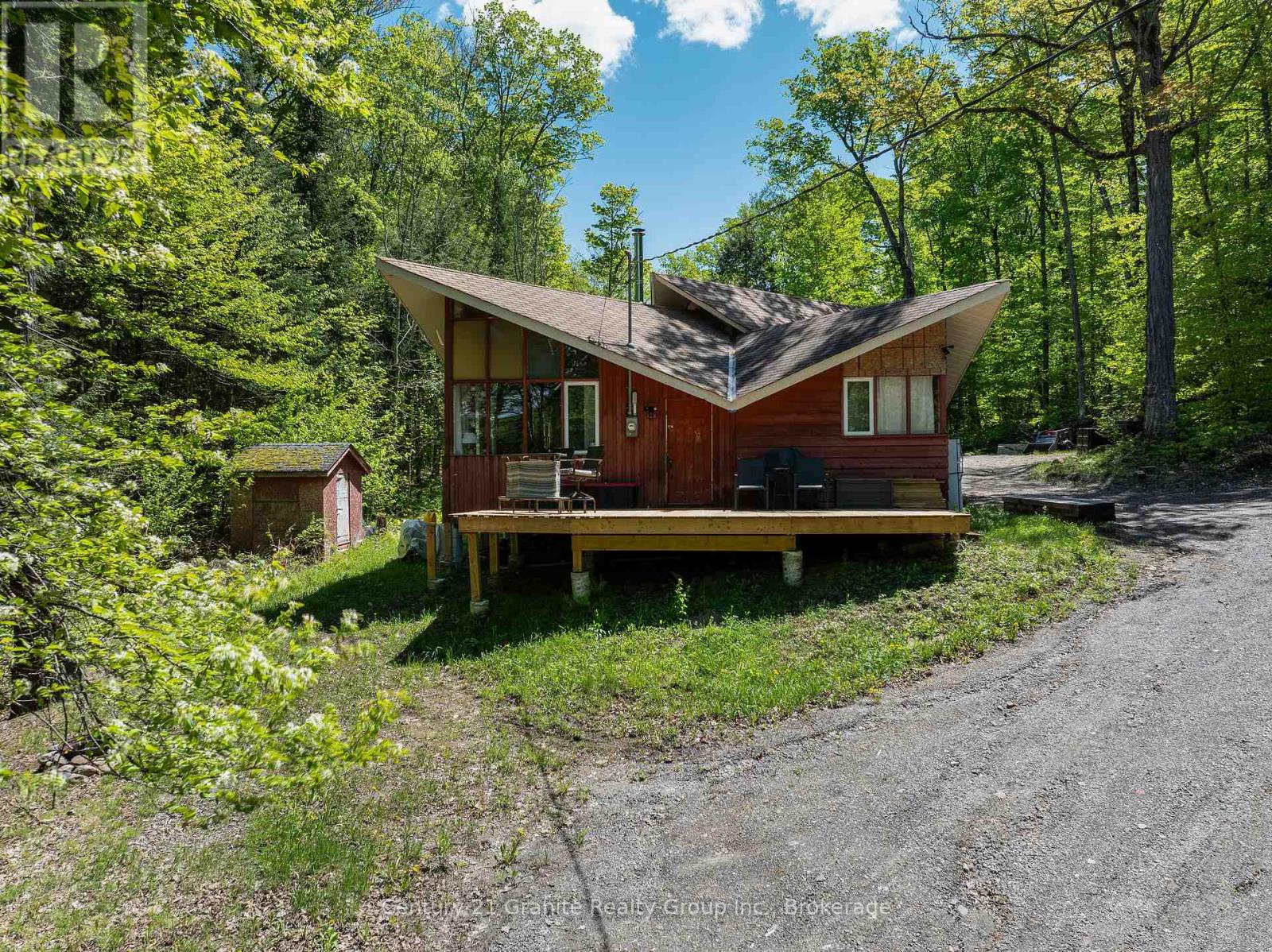 1145 Mink Road, Dysart Et Al, Ontario  K0M 1S0 - Photo 4 - X12181075