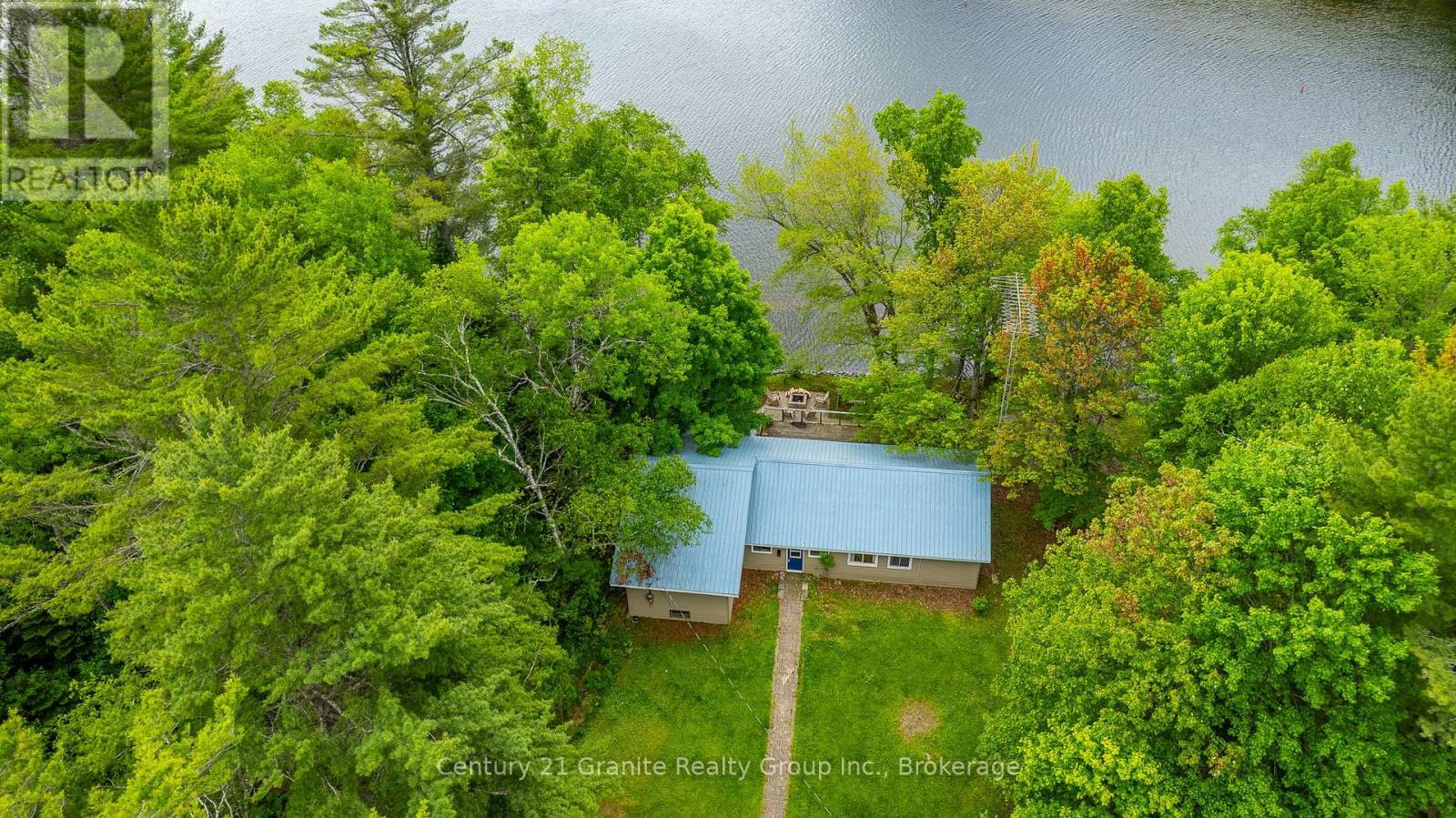 1036 Shirleys Road, Dysart Et Al, Ontario  K0M 1S0 - Photo 31 - X12181283