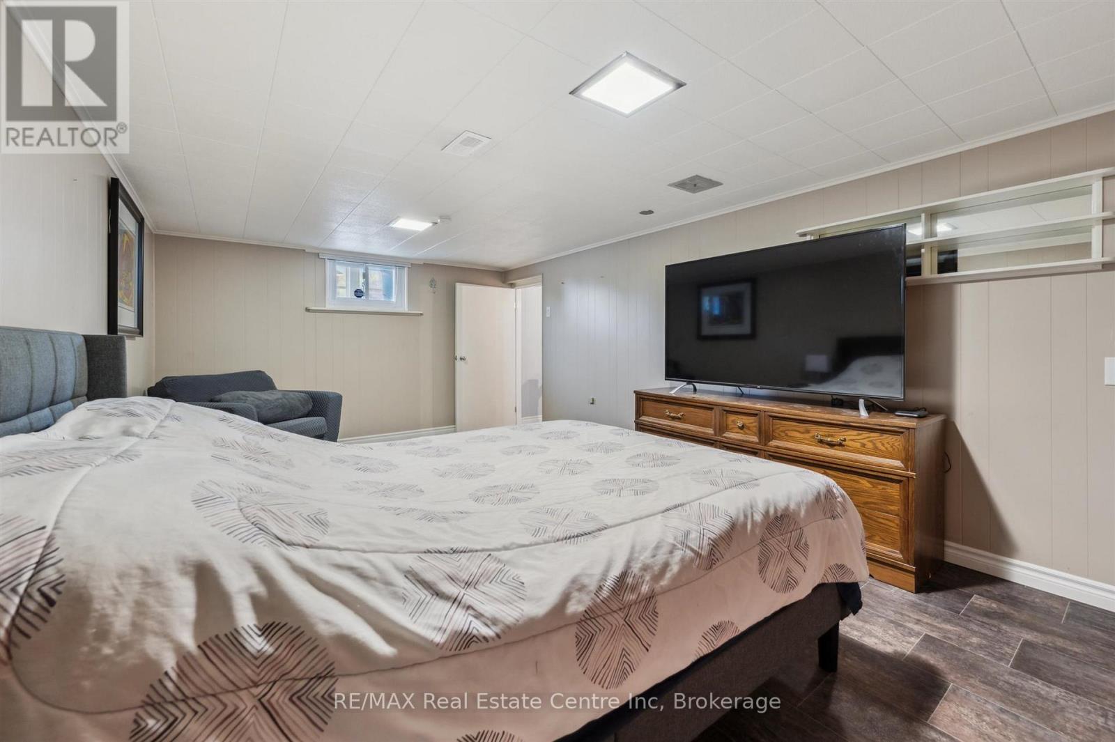 756 Cambridge Street, Woodstock, Ontario  N4S 4V6 - Photo 29 - X12181303