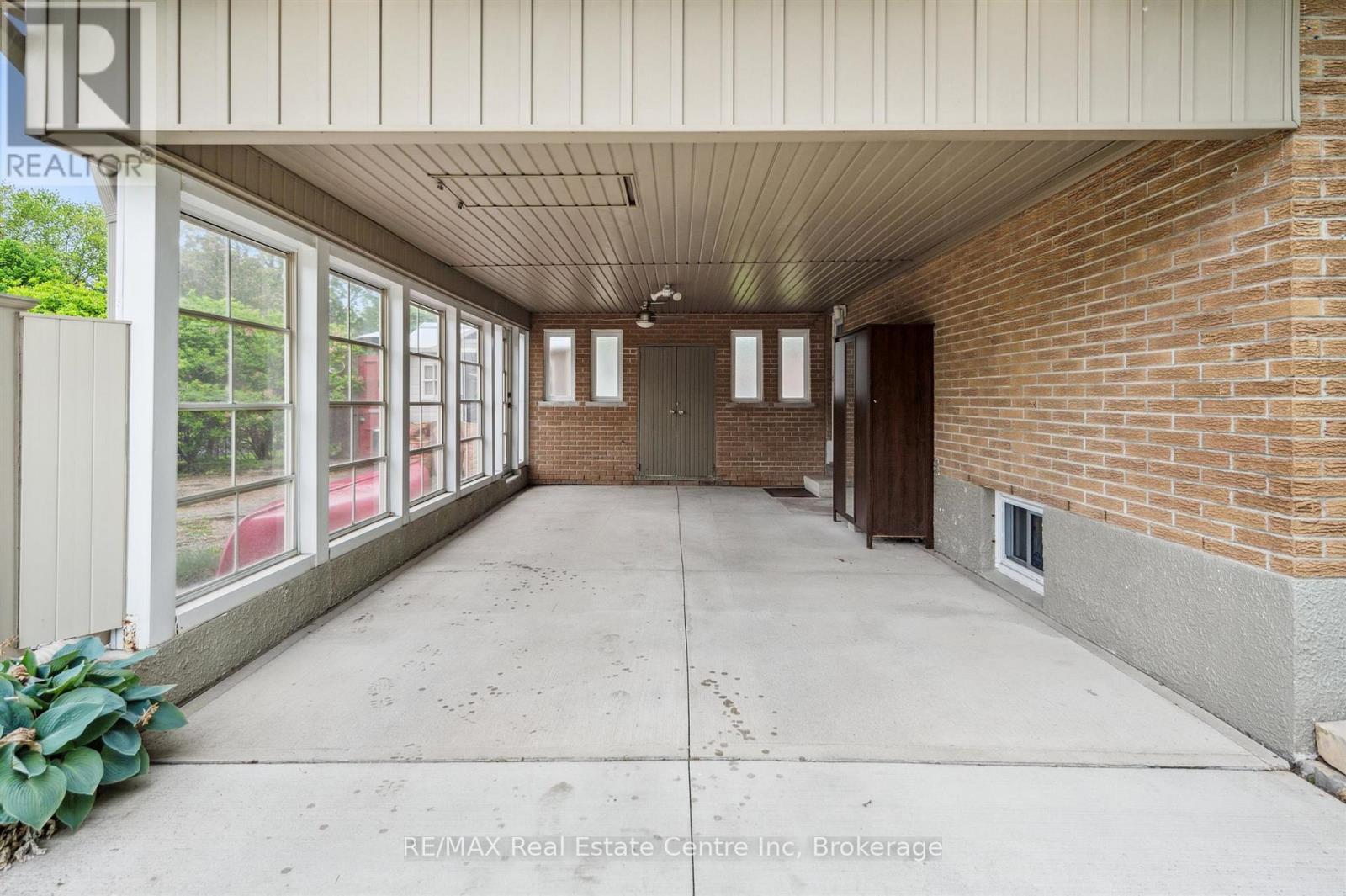 756 Cambridge Street, Woodstock, Ontario  N4S 4V6 - Photo 35 - X12181303