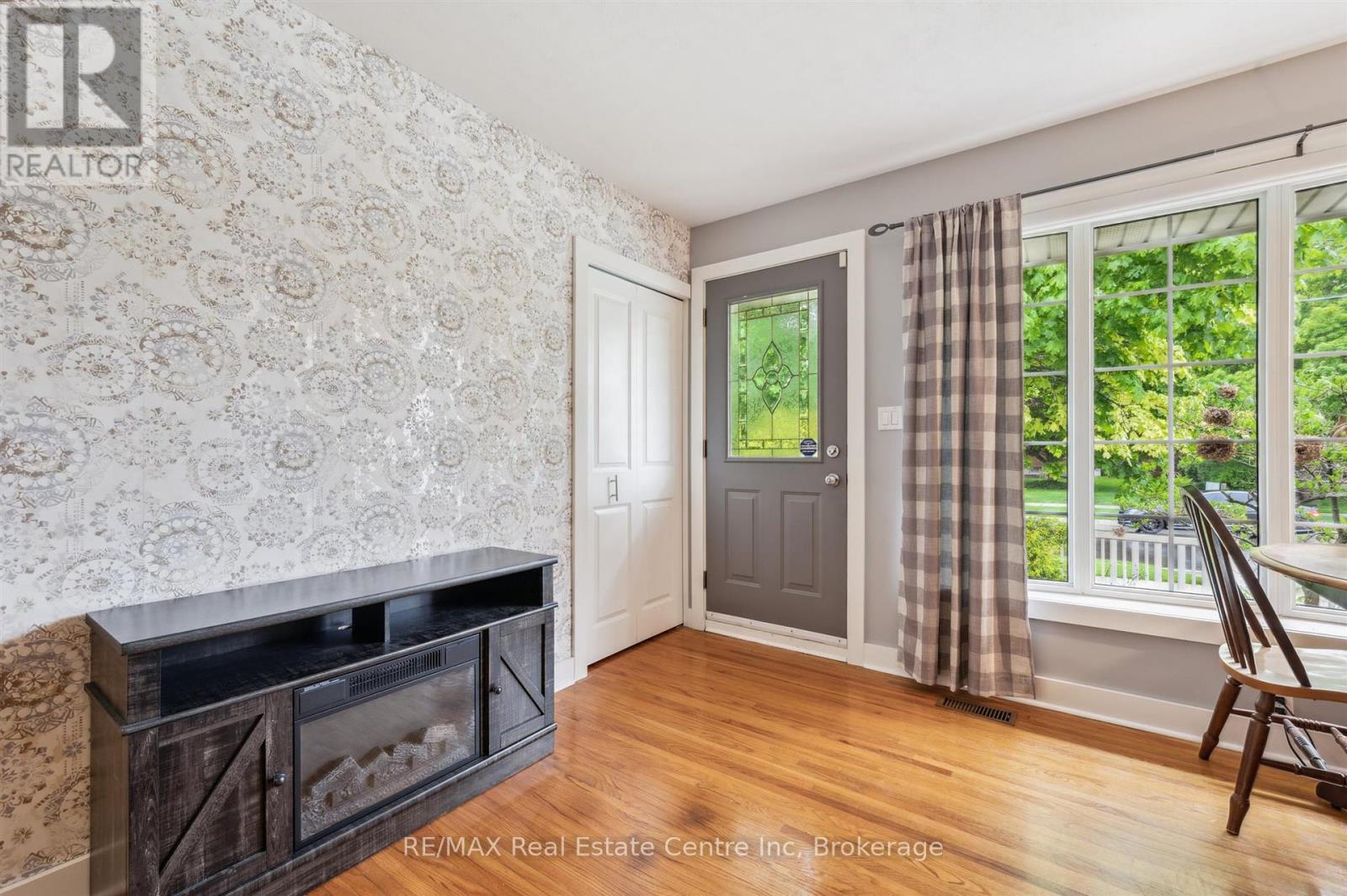 756 Cambridge Street, Woodstock, Ontario  N4S 4V6 - Photo 6 - X12181303