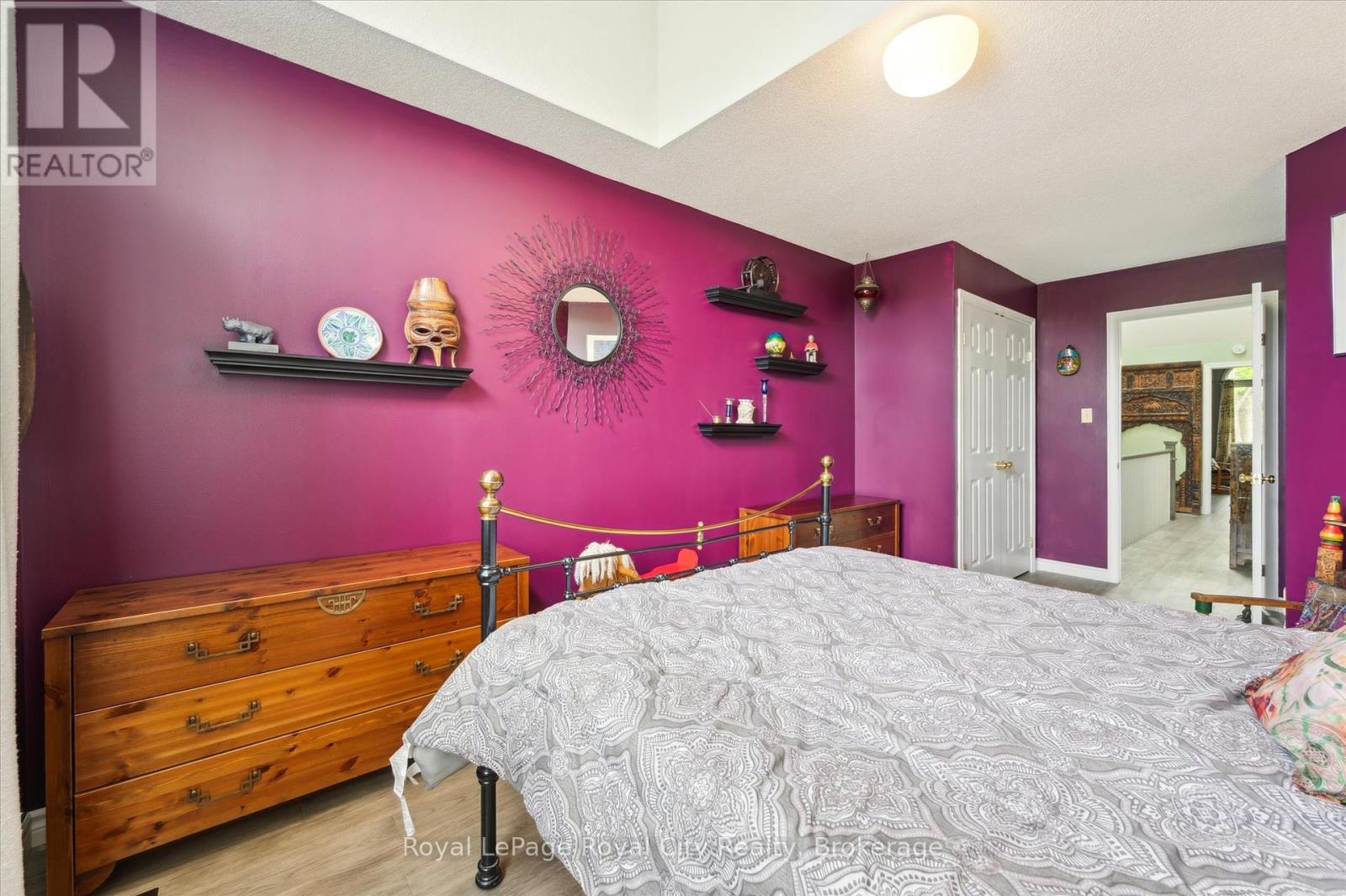 21 Marilyn Drive, Guelph, Ontario  N1H 1G9 - Photo 21 - X12181354