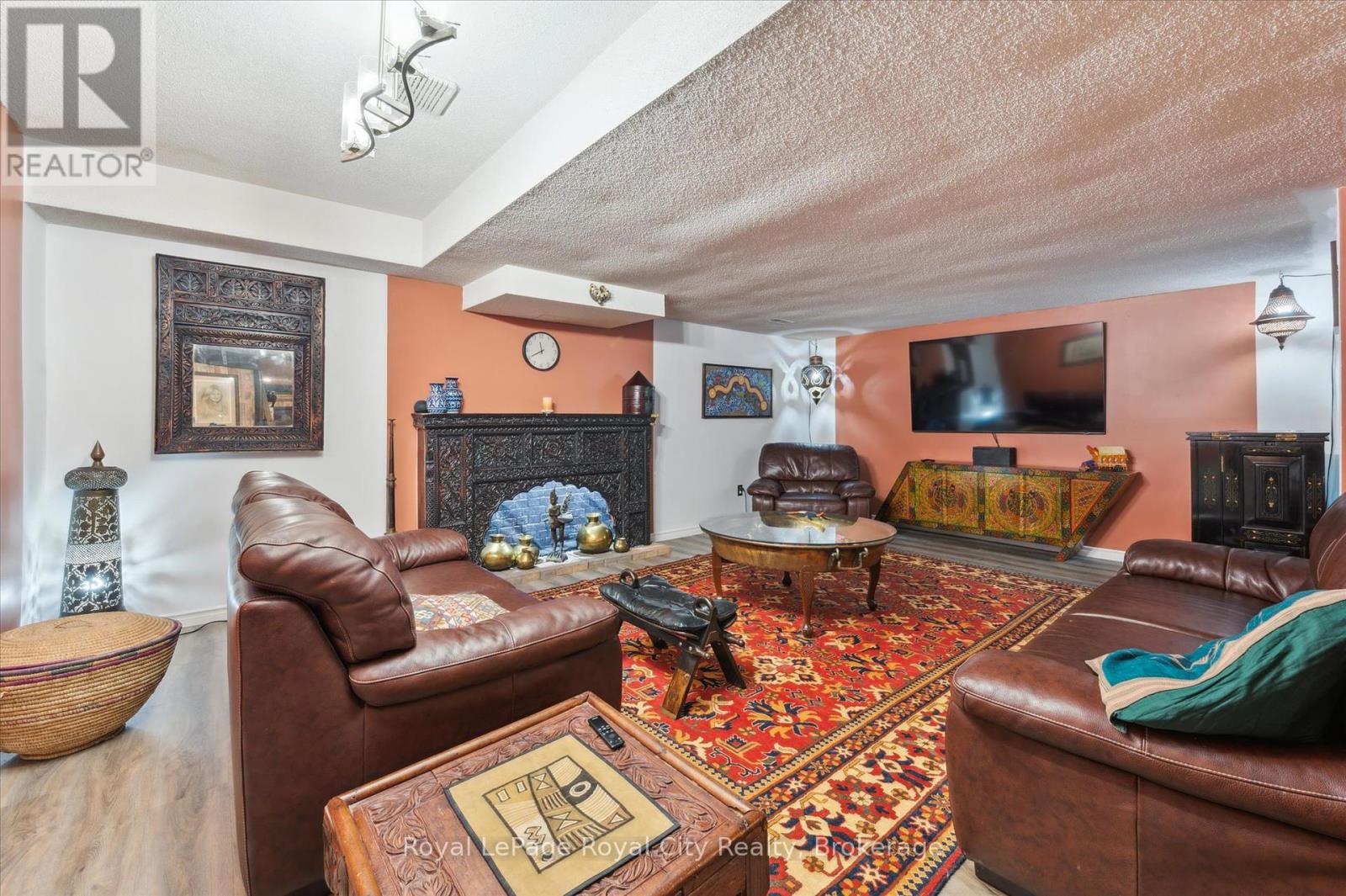 21 Marilyn Drive, Guelph, Ontario  N1H 1G9 - Photo 32 - X12181354