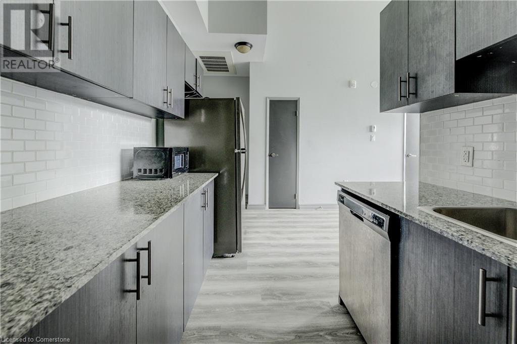 275 Larch Street Unit# G105, Waterloo, Ontario  N2L 3R2 - Photo 6 - 40734831