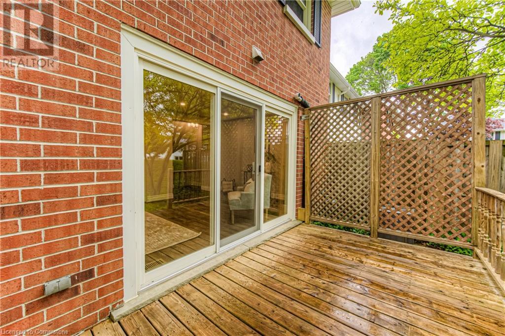 425 Keats Way Unit# 4, Waterloo, Ontario  N2L 5S7 - Photo 41 - 40734078