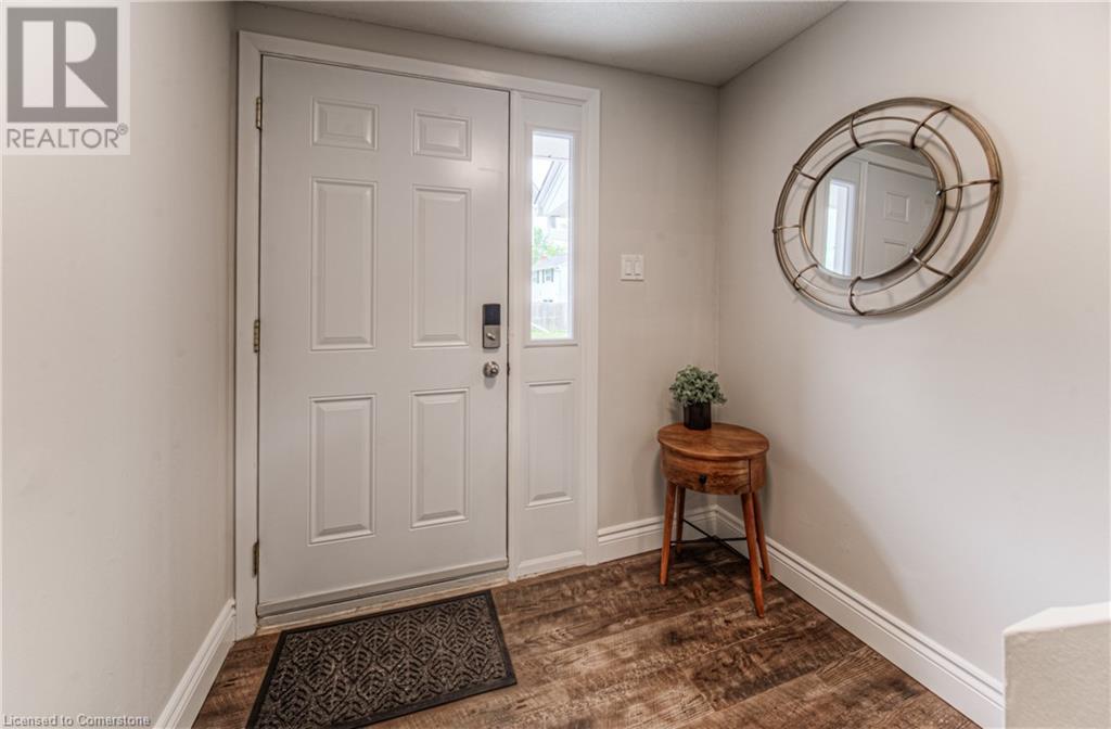 425 Keats Way Unit# 4, Waterloo, Ontario  N2L 5S7 - Photo 6 - 40734078
