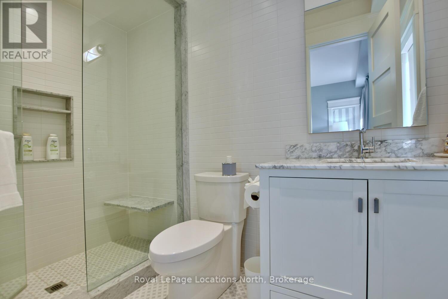 902 - 277 Jozo Weider Boulevard, Blue Mountains, Ontario  L9Y 1V0 - Photo 13 - X12181540