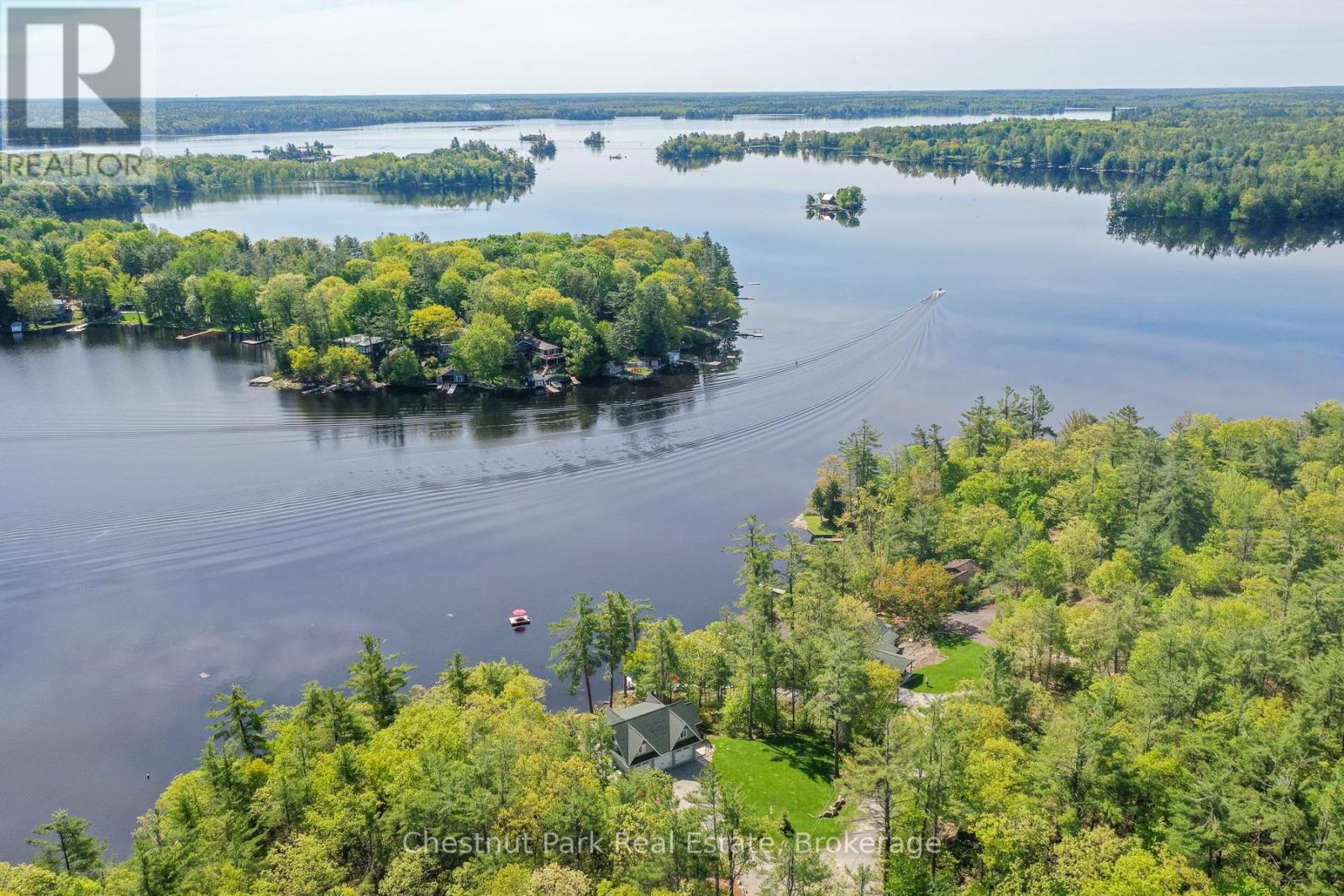 4458 Riverview Drive, Severn, Ontario  P0E 1G0 - Photo 44 - S12181717