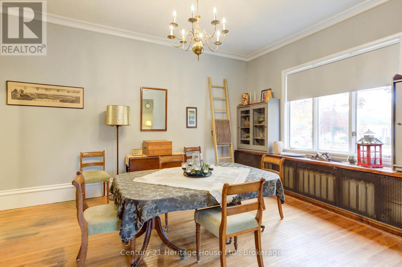 397 Lambton Street, West Grey, Ontario  N0G 1R0 - Photo 7 - X12181726