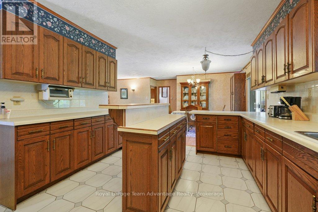 15 Labrash Lake Road, Whitestone, Ontario  P0A 1G0 - Photo 17 - X12181740