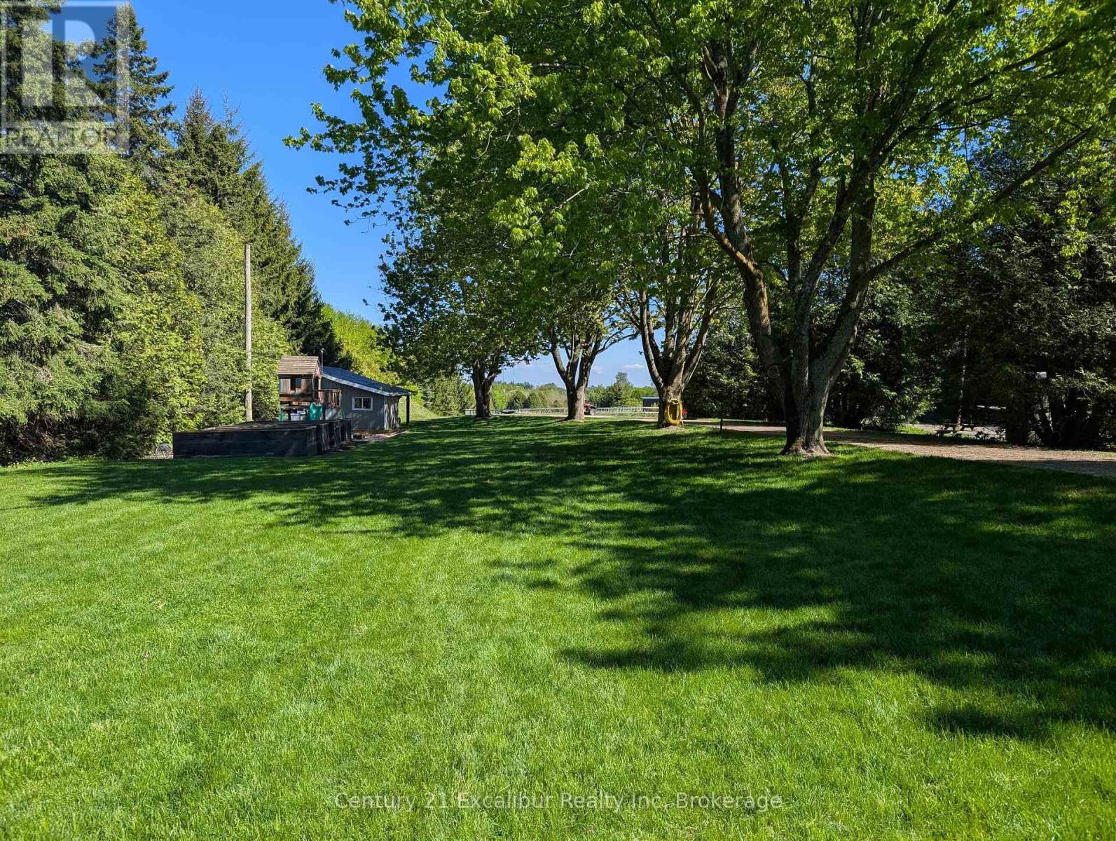 8043 Eramosa Garafraxa Tl, Centre Wellington, Ontario  N1M 2W5 - Photo 40 - X12181790