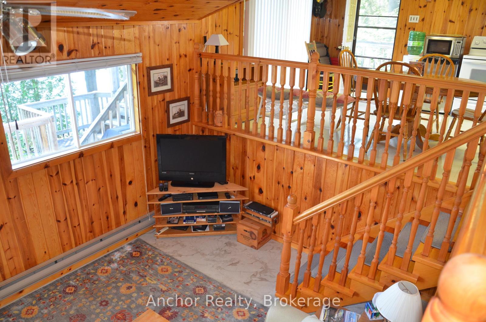 10167 Little Hawk-West Sho, Algonquin Highlands, Ontario  K0M 1S0 - Photo 18 - X12181812