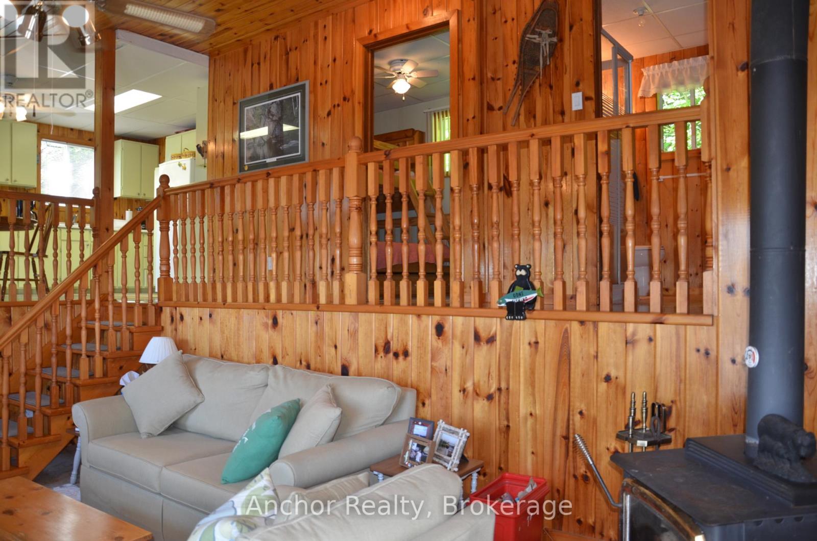10167 Little Hawk-West Sho, Algonquin Highlands, Ontario  K0M 1S0 - Photo 19 - X12181812