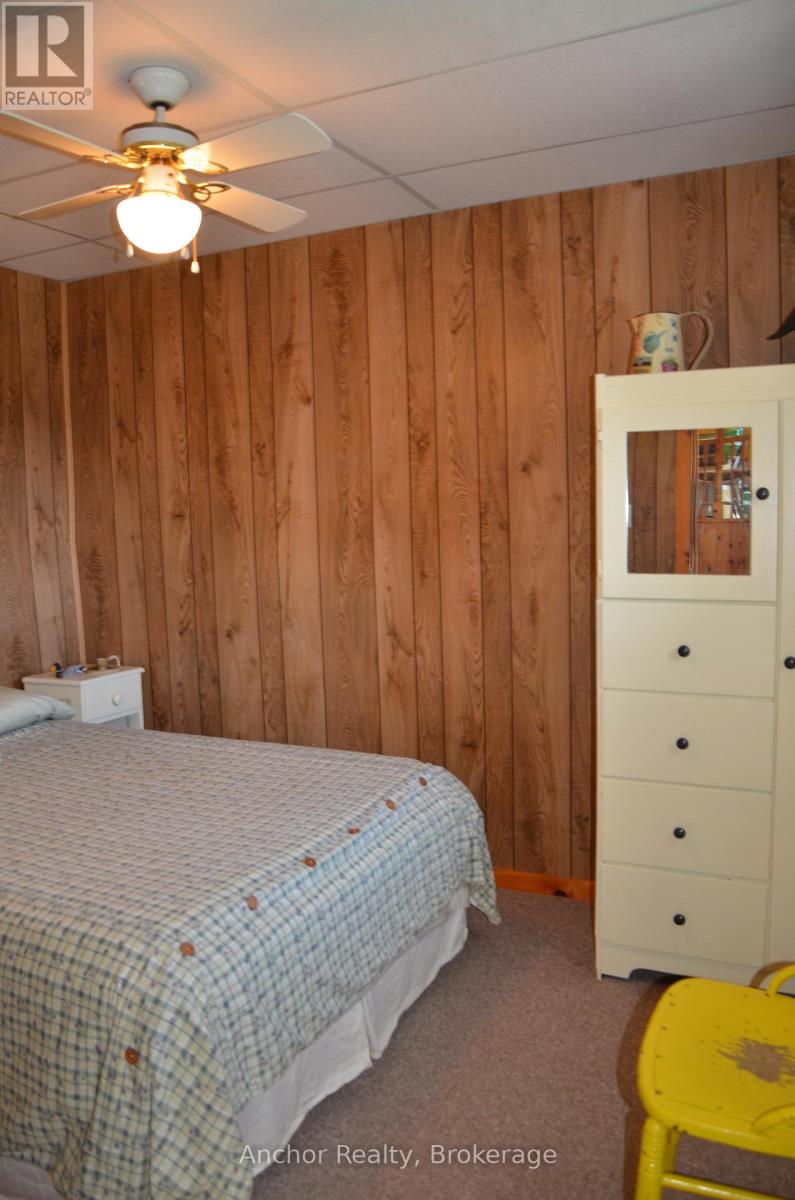 10167 Little Hawk-West Sho, Algonquin Highlands, Ontario  K0M 1S0 - Photo 31 - X12181812