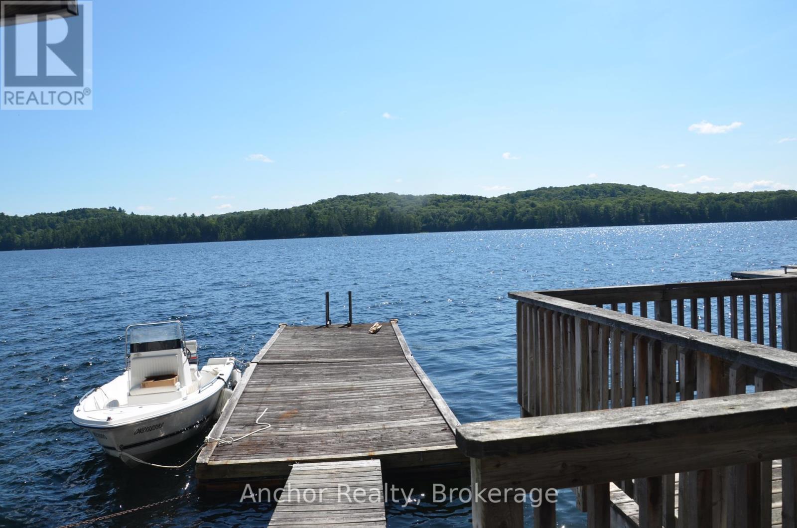10167 Little Hawk-West Sho, Algonquin Highlands, Ontario  K0M 1S0 - Photo 46 - X12181812