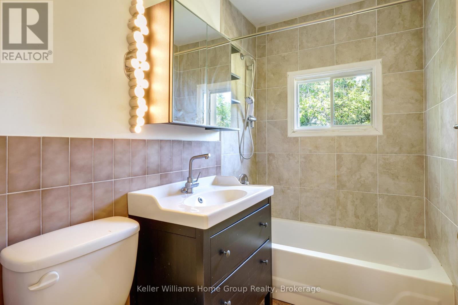 311 Chemaushgon Road, Bancroft, Ontario  K0L 1C0 - Photo 11 - X12181844
