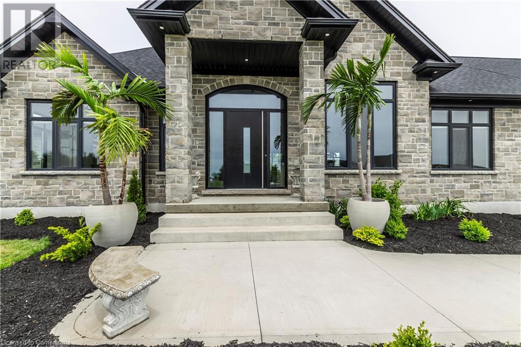 670 Bishopsgate Road Unit# 9, Paris, Ontario  N3L 3E3 - Photo 4 - 40735161