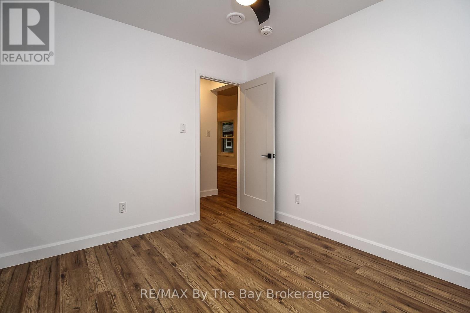 181 Knox Road E, Wasaga Beach, Ontario  L9Z 2T6 - Photo 23 - S12182108