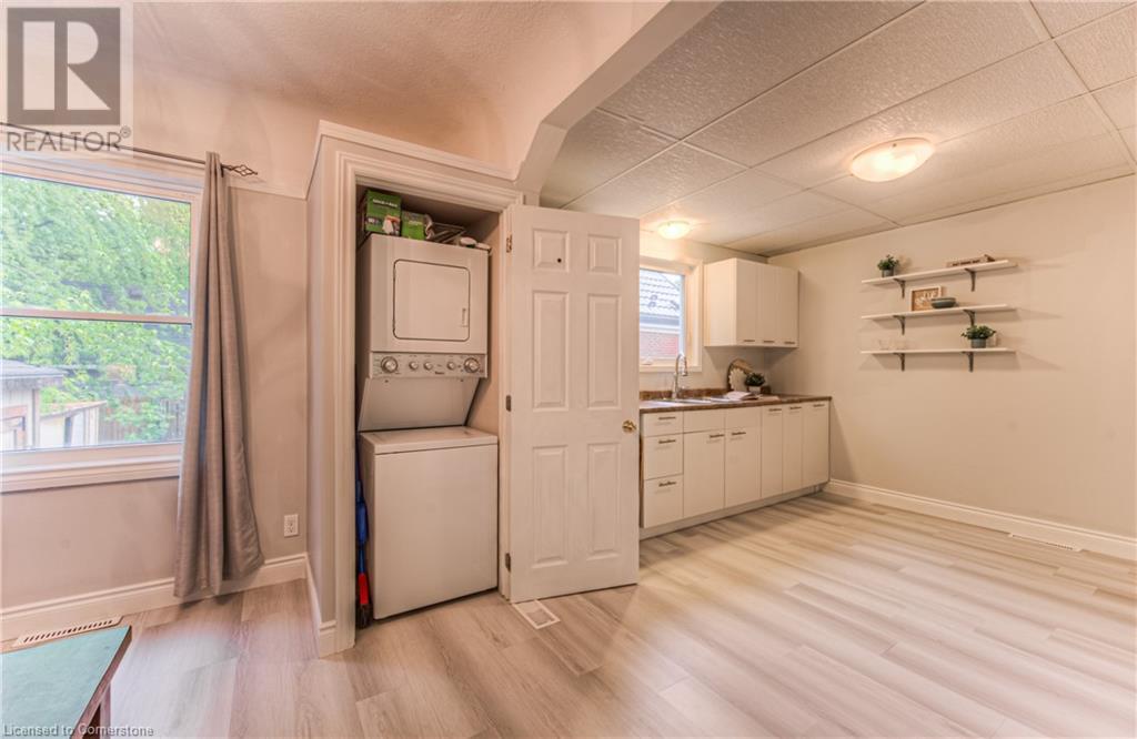 19 Ellis Avenue, Kitchener, Ontario  N2H 4G4 - Photo 27 - 40735273