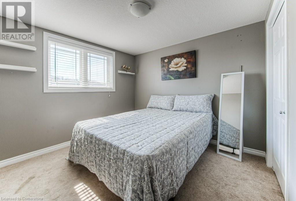 950 Pebblecreek Court, Kitchener, Ontario  N2A 0C5 - Photo 24 - 40735224