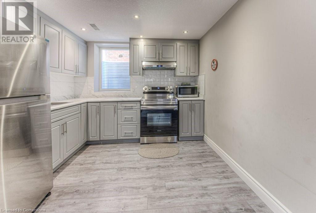 950 Pebblecreek Court, Kitchener, Ontario  N2A 0C5 - Photo 31 - 40735224