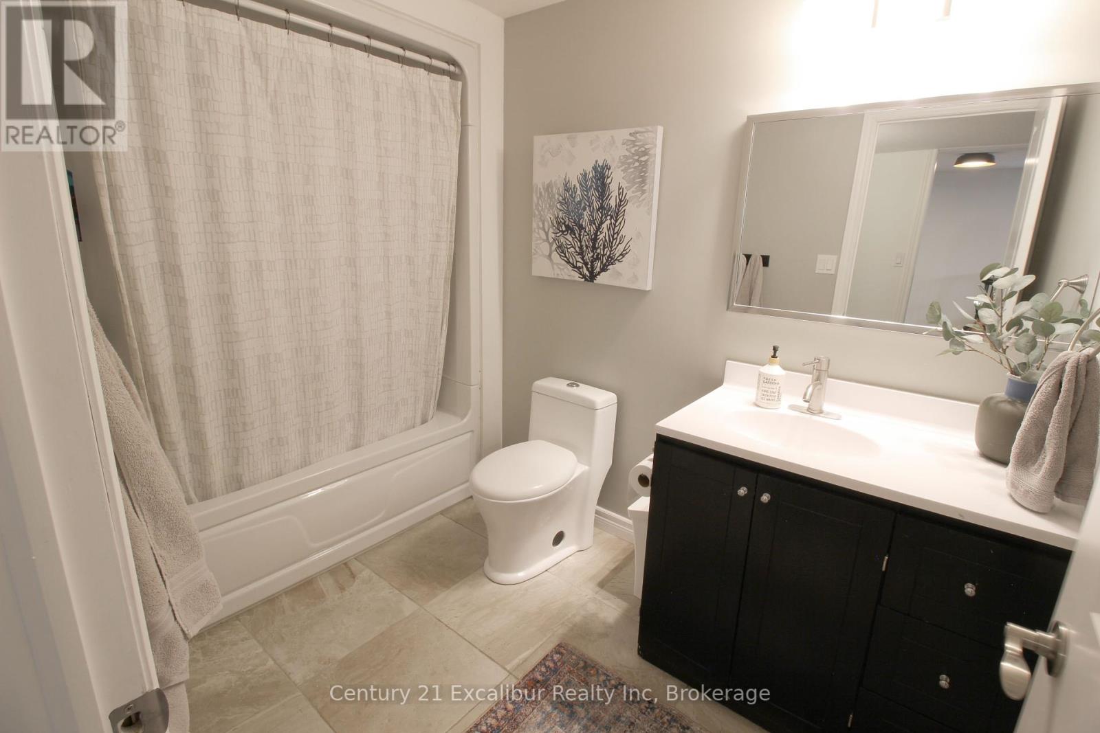 8043 Eramosa Garafraxa Tl, Centre Wellington, Ontario  N1M 2W5 - Photo 17 - X12182396