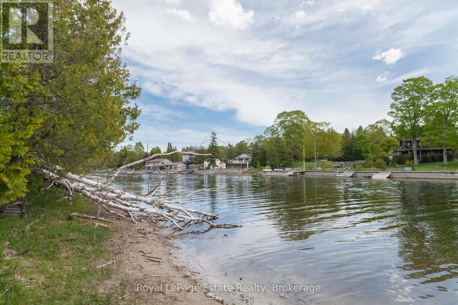 37 Sog Je Wa Sa Drive, Native Leased Lands, Ontario  N0H 2G0 - Photo 37 - X12182491