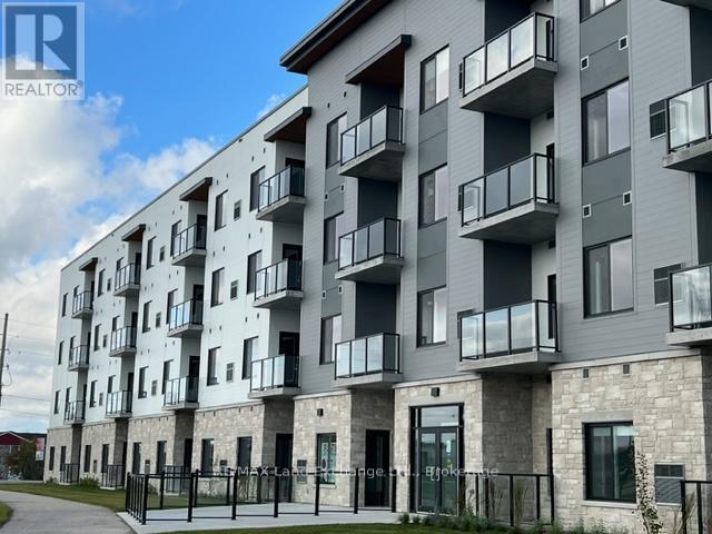 Unit 106 - 620 Philip Place, Kincardine, Ontario  N2Z 0H6 - Photo 1 - X12182493