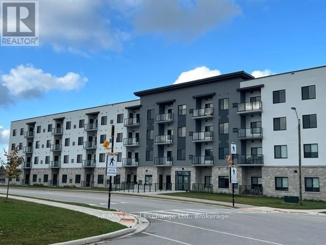 Unit 106 - 620 Philip Place, Kincardine, Ontario  N2Z 0H6 - Photo 4 - X12182493