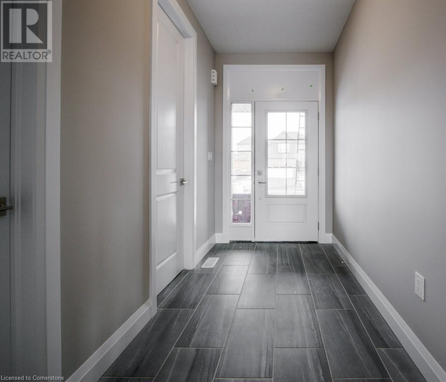 179 Applewood Street, Plattsville, Ontario  N0J 1S0 - Photo 3 - 40735304