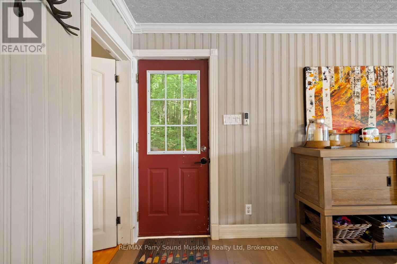 74 Captain Estates Rd, Whitestone, Ontario  P0A 1G0 - Photo 7 - X12182613