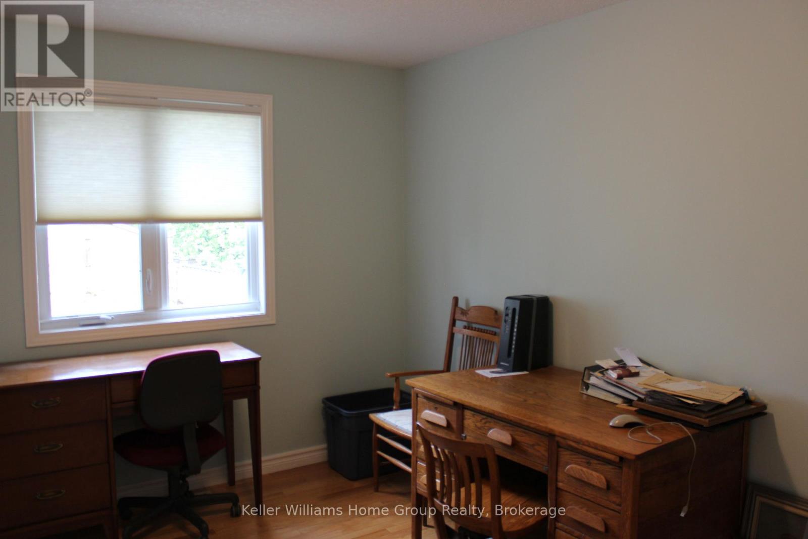 72 Stanley Crescent, Centre Wellington, Ontario  N0B 1S0 - Photo 14 - X12182645