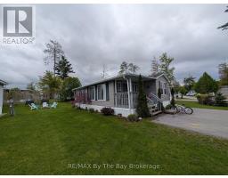 13 CHIPPEWA TRAIL, Wasaga Beach, Ontario