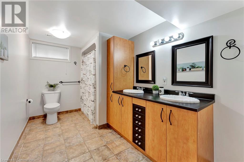 32 Berry Patch Lane, Cambridge, Ontario  N1S 5B3 - Photo 35 - 40735197