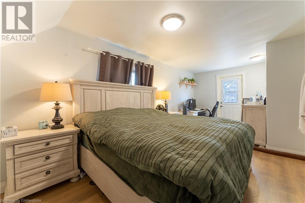 374 Weber Street E, Kitchener, Ontario  N2H 1G5 - Photo 13 - 40735401