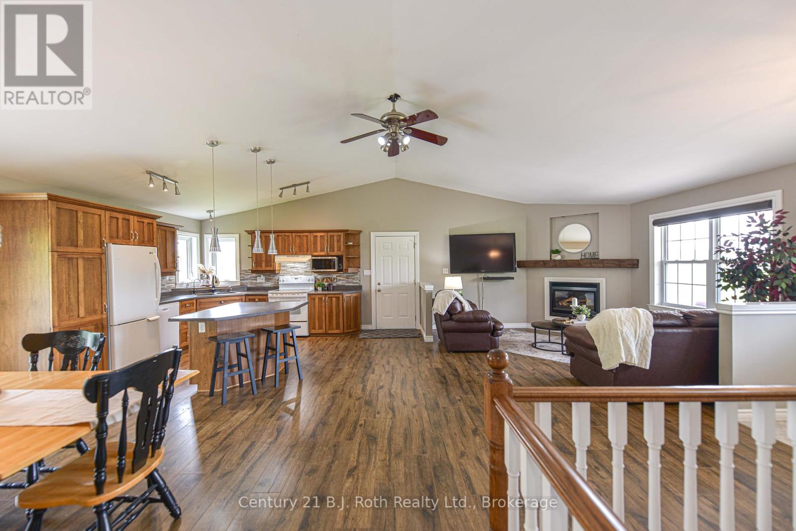 3516 Kirkfield Road, Kawartha Lakes, Ontario  L0K 1W0 - Photo 26 - X12183246