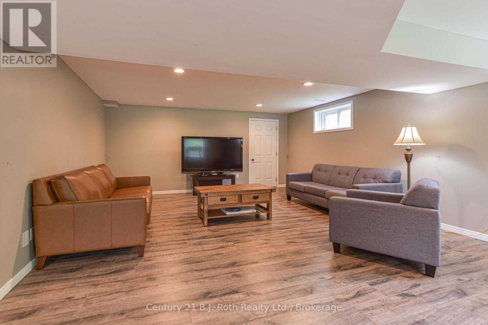 3516 Kirkfield Road, Kawartha Lakes, Ontario  L0K 1W0 - Photo 34 - X12183246