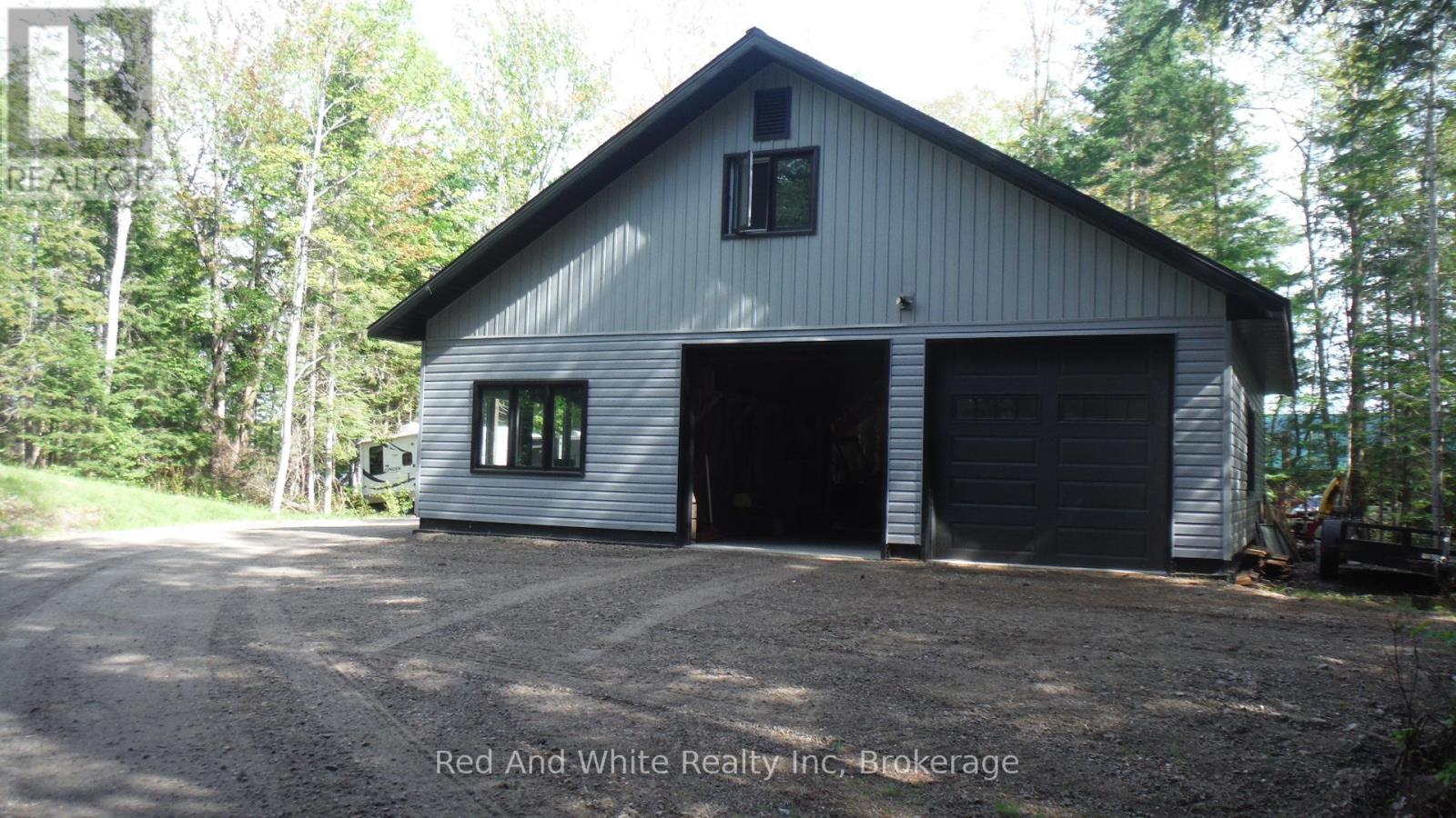 3491a Axe Lake Road, Mcmurrich/monteith, Ontario  P0A 1Y0 - Photo 26 - X12183309