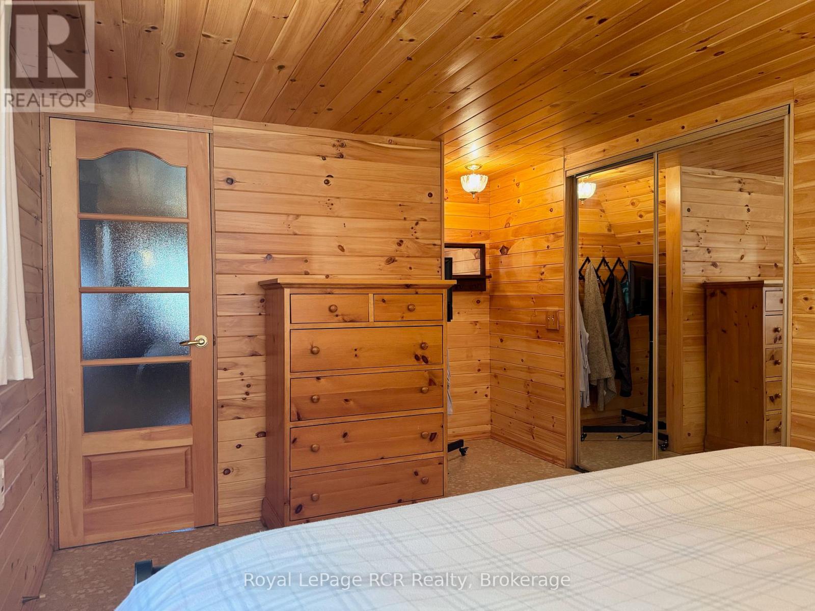 30 Cape Chin N Shore Road, Northern Bruce Peninsula, Ontario  N0H 1W0 - Photo 21 - X12183338