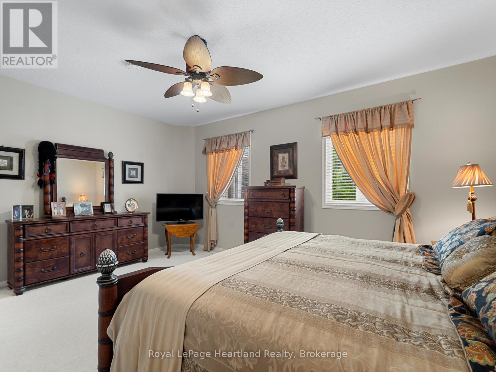 23 Stornoway Crescent, Huron East, Ontario  N0K 1W0 - Photo 26 - X12183367
