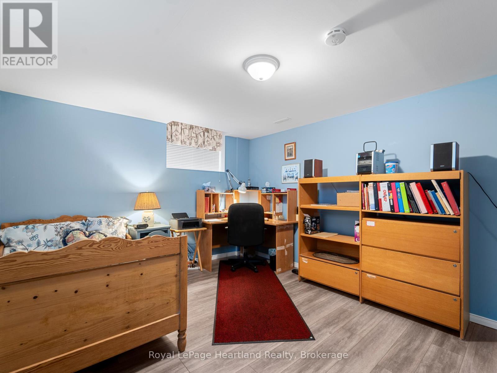 23 Stornoway Crescent, Huron East, Ontario  N0K 1W0 - Photo 42 - X12183367