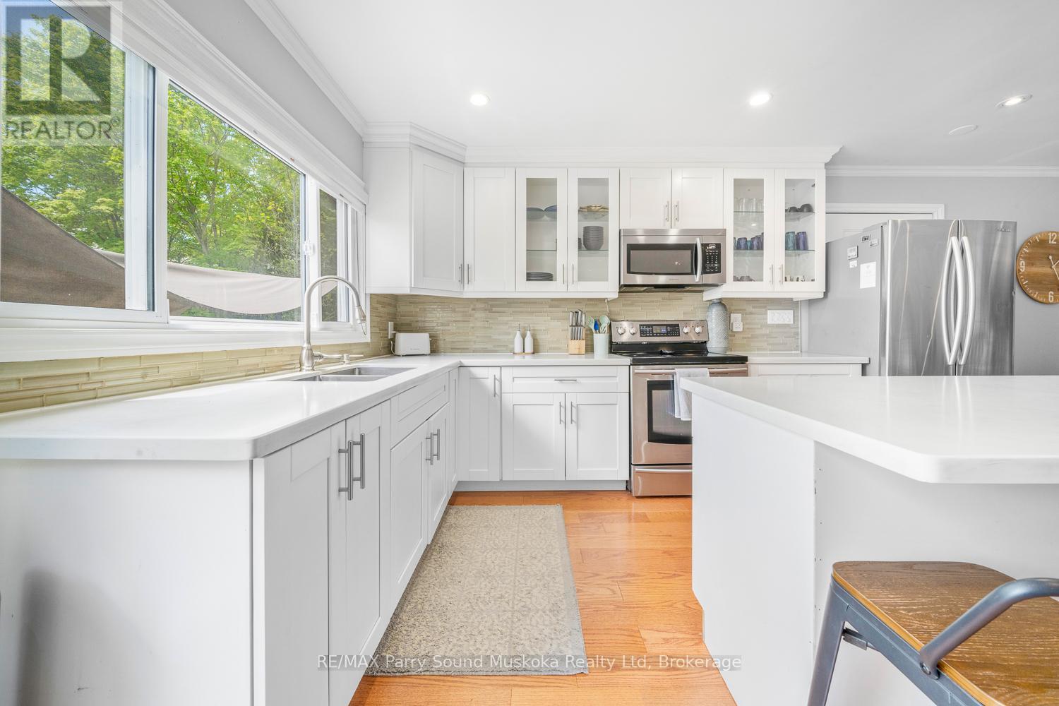 57 Shady Maple Trail, Whitestone, Ontario  P0A 1G0 - Photo 13 - X12183398