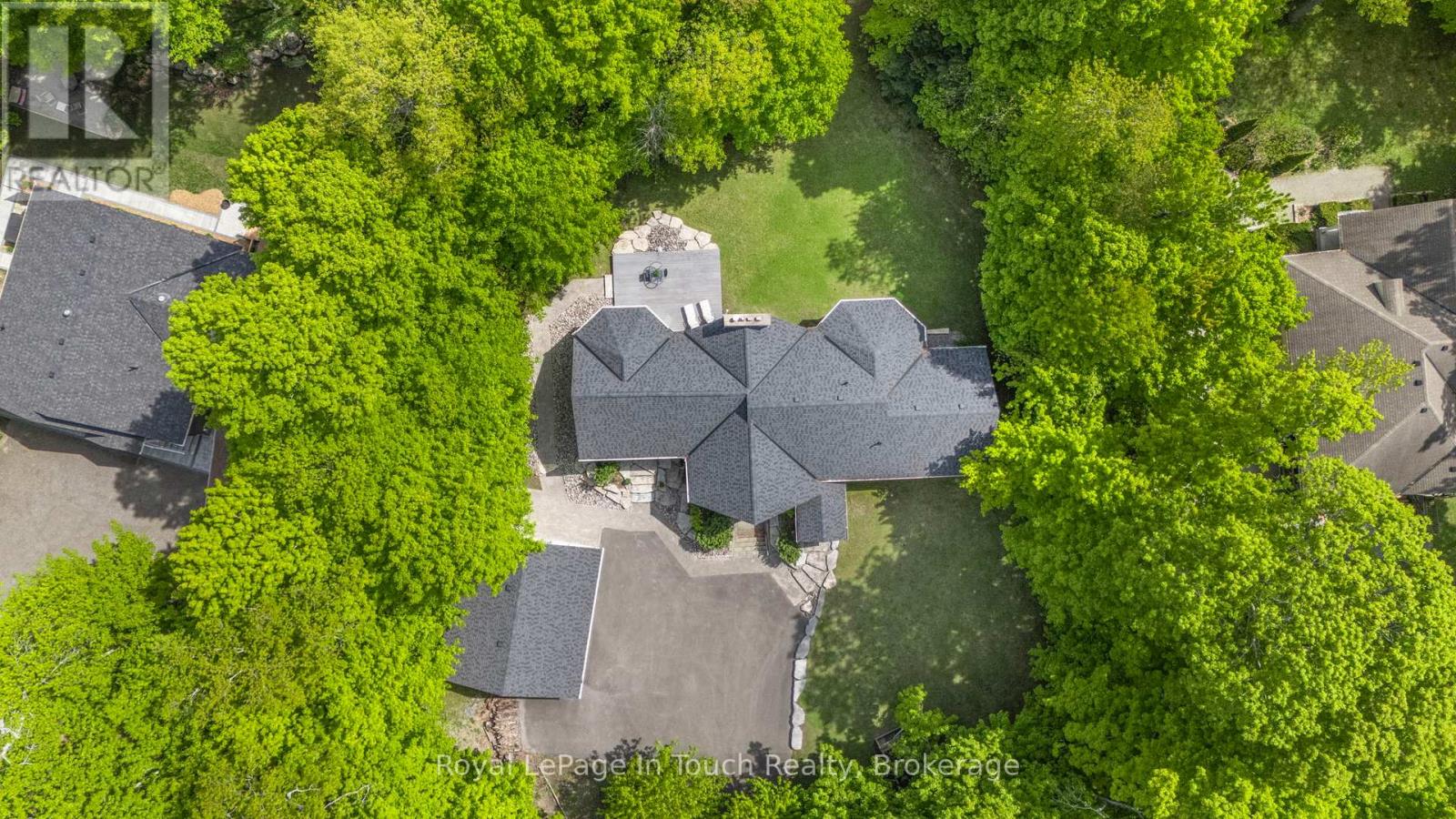 726 Pennorth Drive, Tiny, Ontario  L0L 2J0 - Photo 31 - S12183589