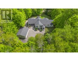 726 PENNORTH DRIVE, Tiny, Ontario