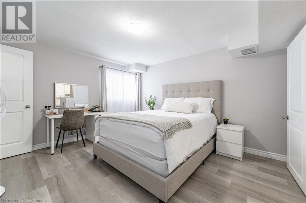 1518 Old Zeller Drive, Kitchener, Ontario  N2A 0H3 - Photo 44 - 40733355