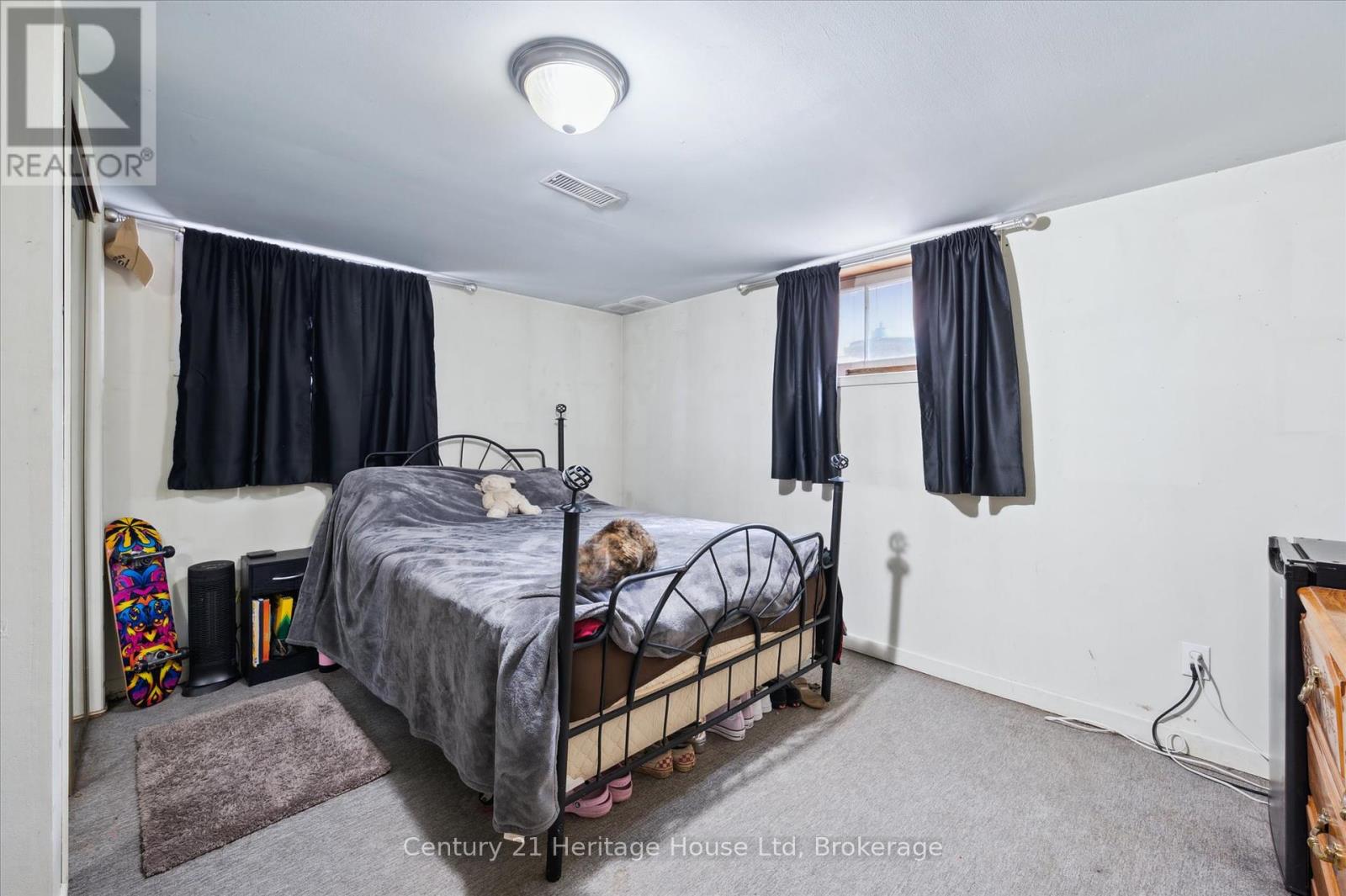 131 Waverley Drive, Guelph, Ontario  N1E 1H1 - Photo 21 - X12183841