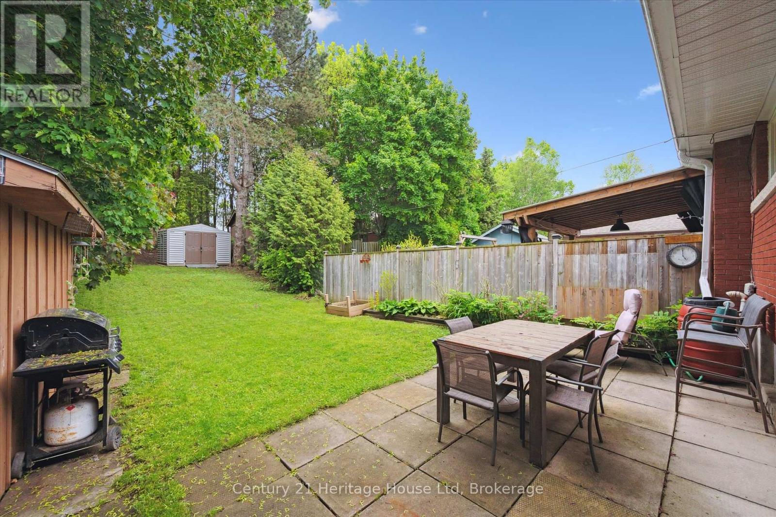 131 Waverley Drive, Guelph, Ontario  N1E 1H1 - Photo 27 - X12183841