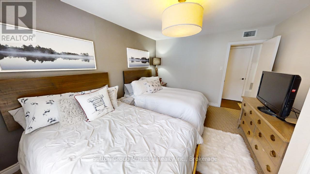 52-308 - 1235 Deerhurst Drive, Huntsville, Ontario  P1H 2E8 - Photo 10 - X12183927